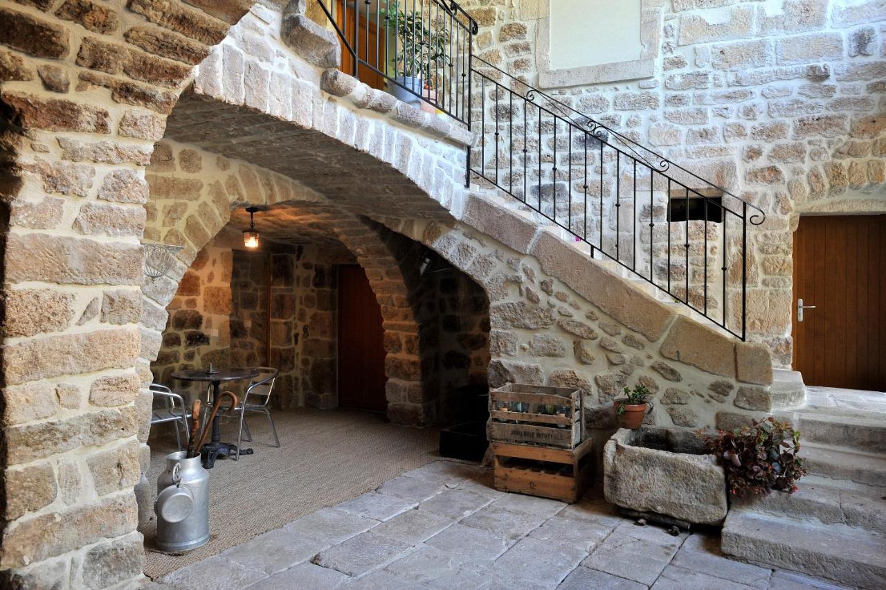 Chambre D'Hote Avec Jacuzzi Sanilhac  Екстер'єр фото